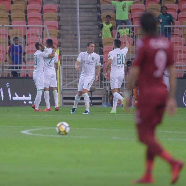 لاعبو الأهلي