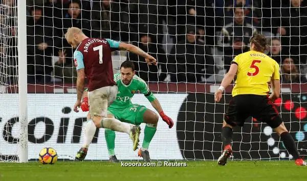 ?i=reuters%2f2018-02-10%2f2018-02-10t164145z_2051080829_rc1e32cce350_rtrmadp_3_soccer-england-whu-wat_reuters