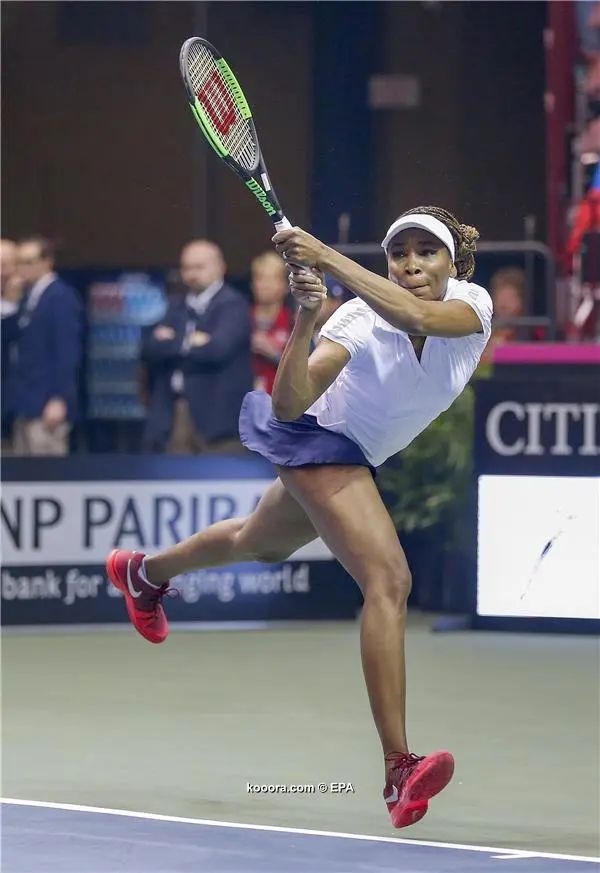 ?i=epa%2ftennis%2f2018-02%2f2018-02-10-06512625_epa