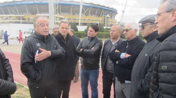 جانب من زيارة تدريبات الإفريقي