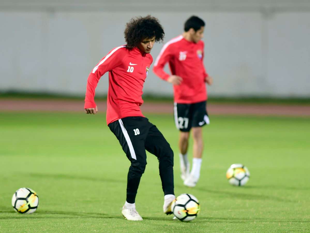 العين