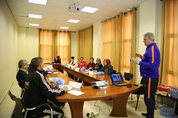 من الدورة 