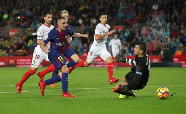 برشلونة واشبيلية وجدا آخيرا ملعب نهائي الكأس