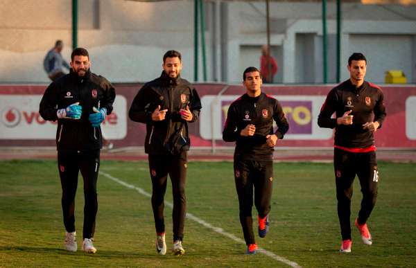  الشناوي مع إكرامي في تدريب حراس الأهلي