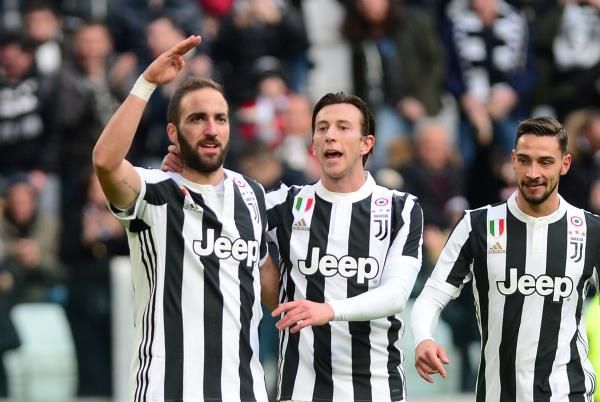 لاعبو يوفنتوس