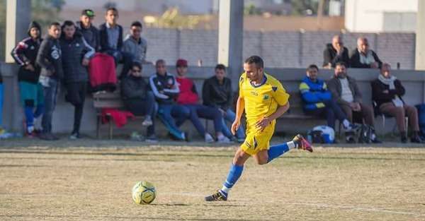 انس الورفلي