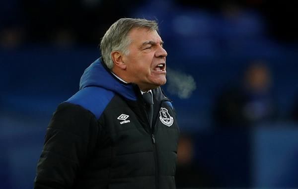 2018-02-10t160917z_45395138_rc1cfa4f1c80_rtrmadp_3_soccer-england-eve-cry_reuters