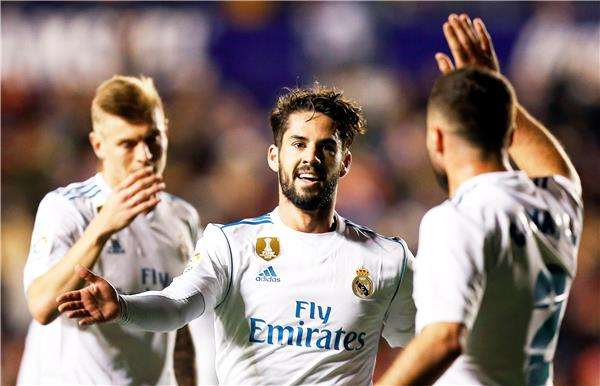 إيسكو أساسيا في مباراة اليوم