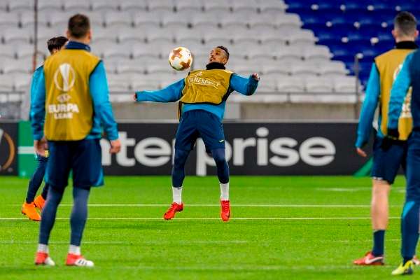 الدوسري في مران فياريال