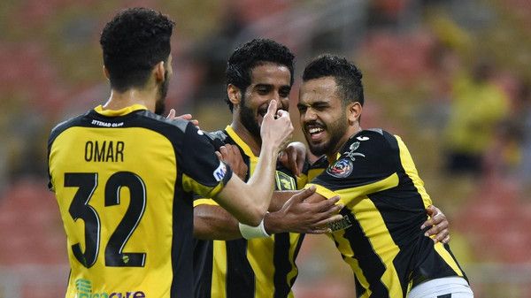 لاعبو اتحاد جدة