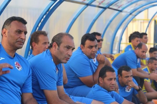 محمد عبد الكريم بين أعضاء الجهاز الفني