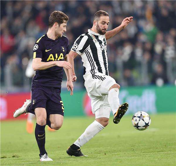 جونزالو هيجواين