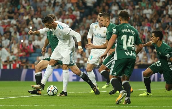 من لقاء الدور الأول بين بيتيس وريال مدريد