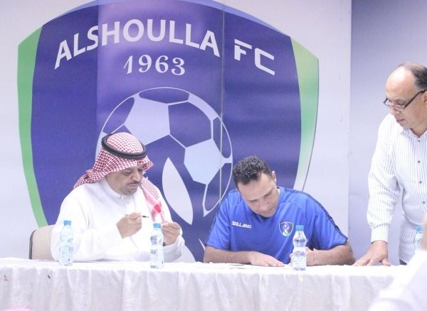  مؤمن سليمان 