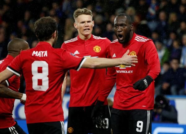 فرحة لاعبي مانشستر يونايتد