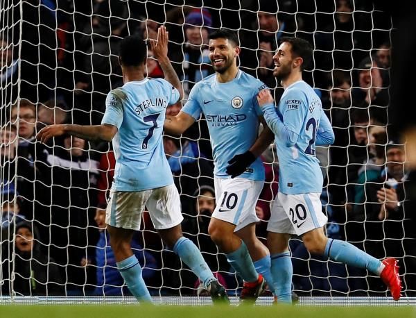 لاعبو مانشستر سيتي