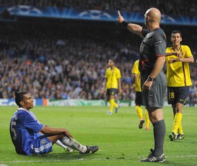  توم هينينج أوفريبو 