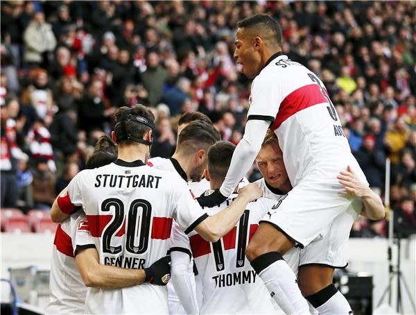 لاعبو شتوتجارت