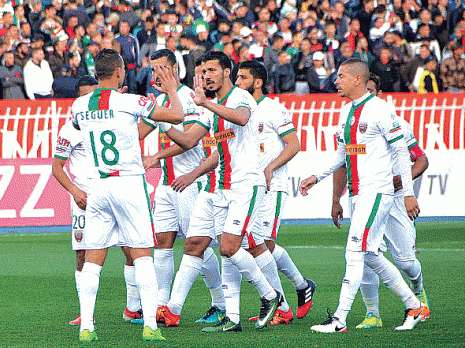 لاعبو مولودية الجزائر