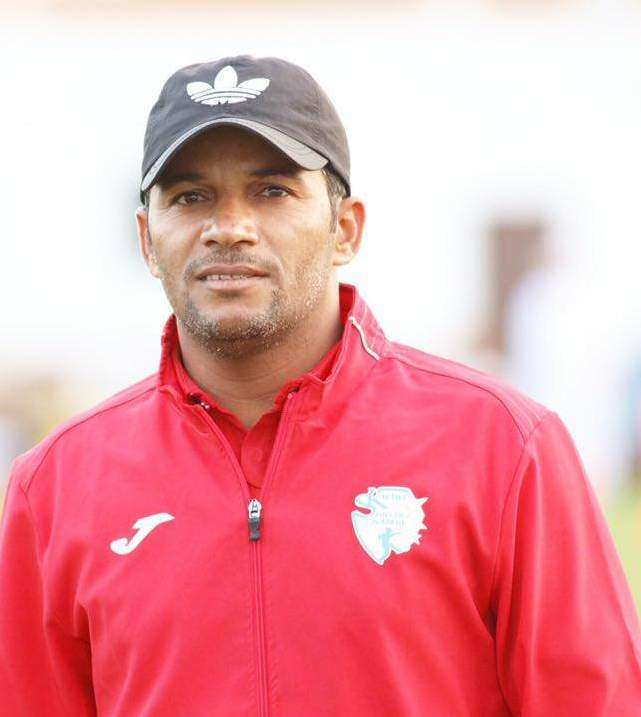 المدرب خالد العلوي