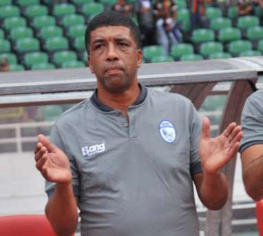 محمد البكاري