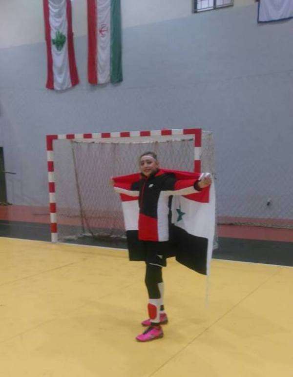 علا أبو غزالة