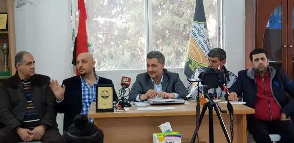 درغام يتحدث في المؤتمر الصحفي