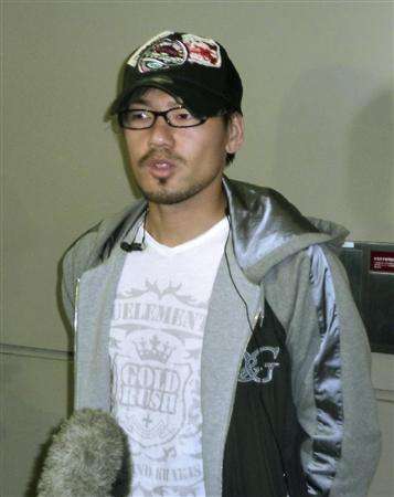 دايسوكي ماتسوي بعد وصوله لمطار ناريتا بطوكيو