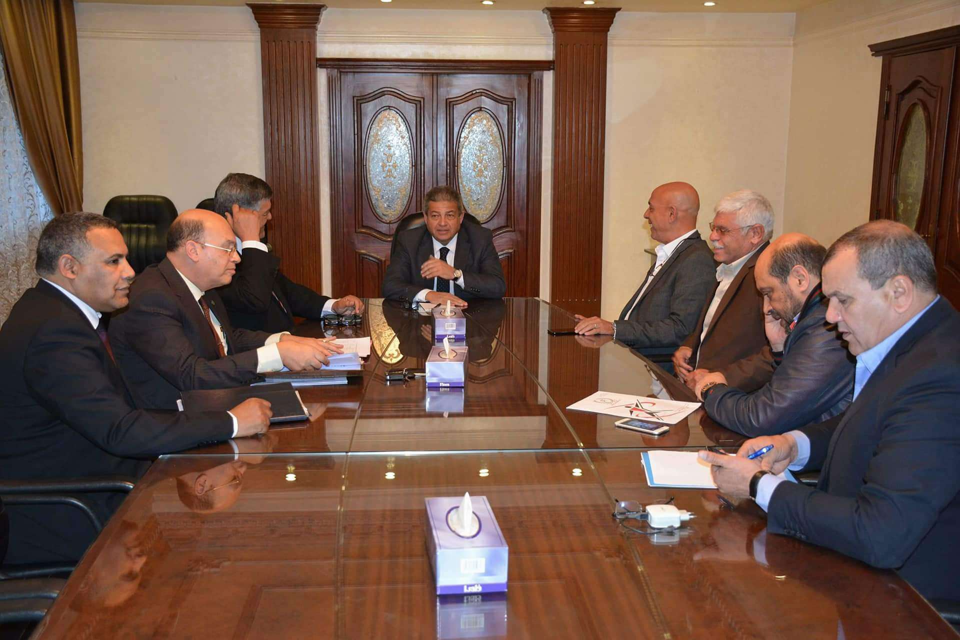 خالد عبد العزيز