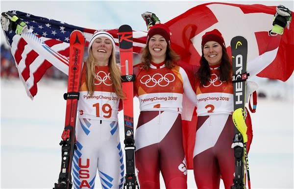 جيسان مع صاحبتي الفضية والبرونزية