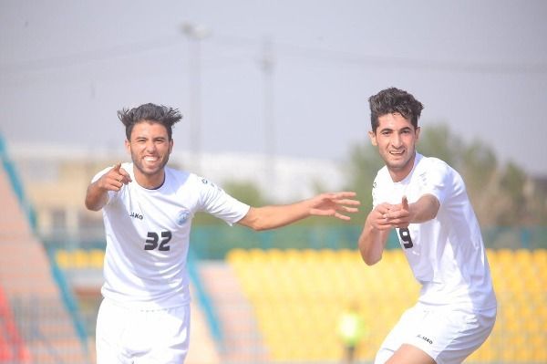 فرحة لاعبي الصناعات