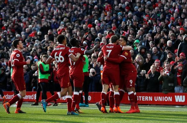 لاعبو ليفربول