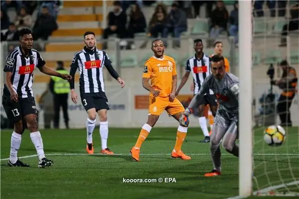 ?i=epa%2fsoccer%2f2018-02%2f2018-02-25%2f2018-02-25-06565428_epa