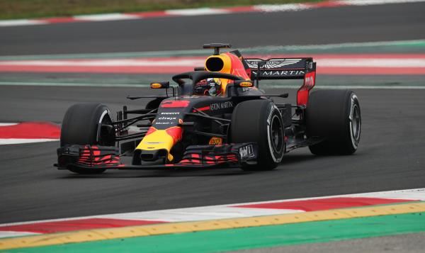 2018-02-26t091752z_1435818017_rc1be9010f50_rtrmadp_3_motor-f1-test_reuters