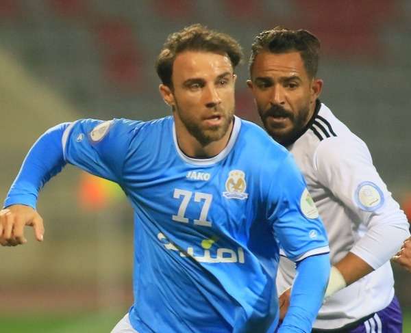 الألباني ميها