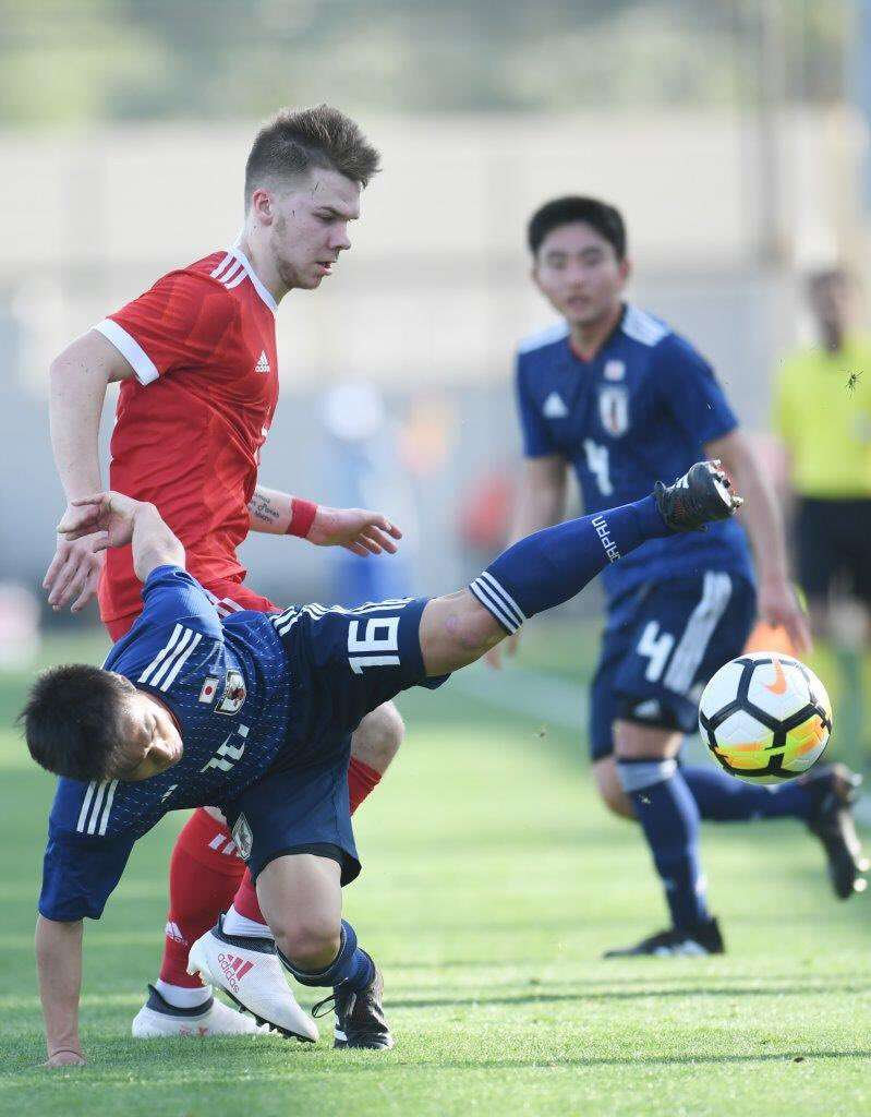 جانب من لقاء اليابان وروسيا