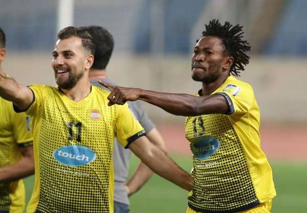 لاعبو العهد