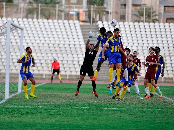 من مباراة الذهاب بين الصفاء والنجمة