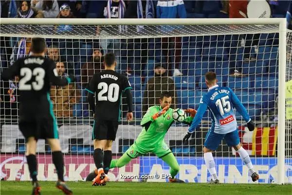 ?i=epa%2fsoccer%2f2018-02%2f2018-02-27%2f2018-02-27-06569065_epa