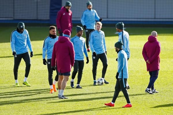 لاعبو مانشستر سيتي