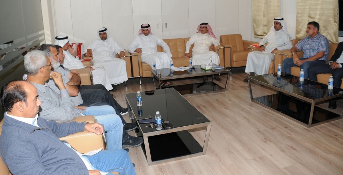 رئيس الاتحاد مستقبلا اللجنة