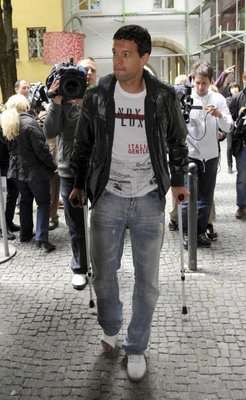 2010-05-17-00000102160744