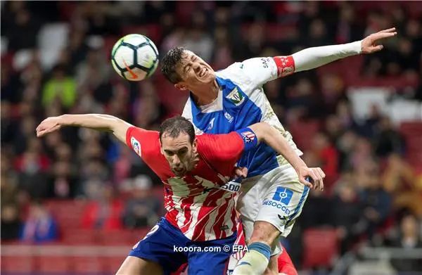 ?i=epa%2fsoccer%2f2018-02%2f2018-02-28%2f2018-02-28-06571501_epa