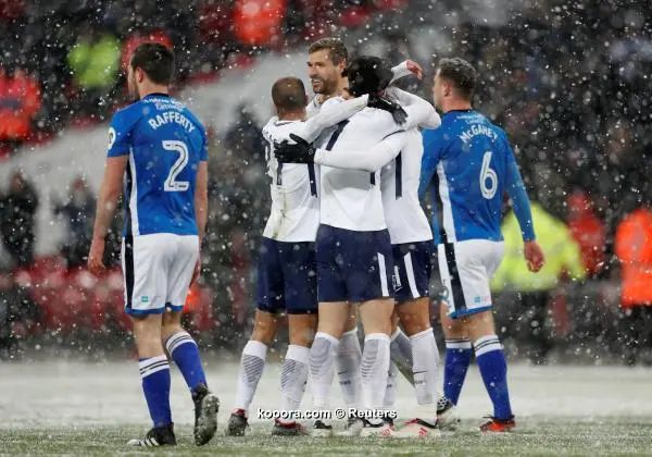 ?i=reuters%2f2018-02-28%2f2018-02-28t211606z_473663066_rc128b1298f0_rtrmadp_3_soccer-england-tot-rch_reuters