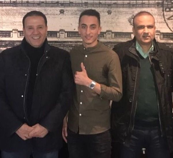 سيف الدين خاوي يتوسط نبيل معلول ووديع الجريء في فرنسا 