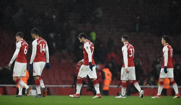 لاعبو آرسنال