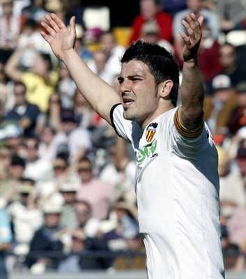 ديفيد فيا نجم برشلونة الجديد