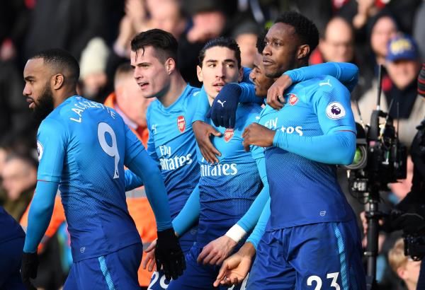 لاعبو أرسنال