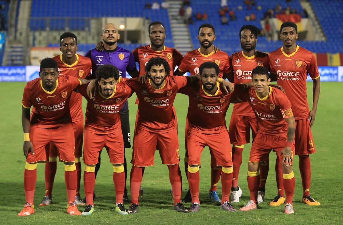 لاعبو القادسية
