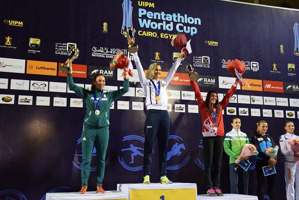 جانب من التتويج